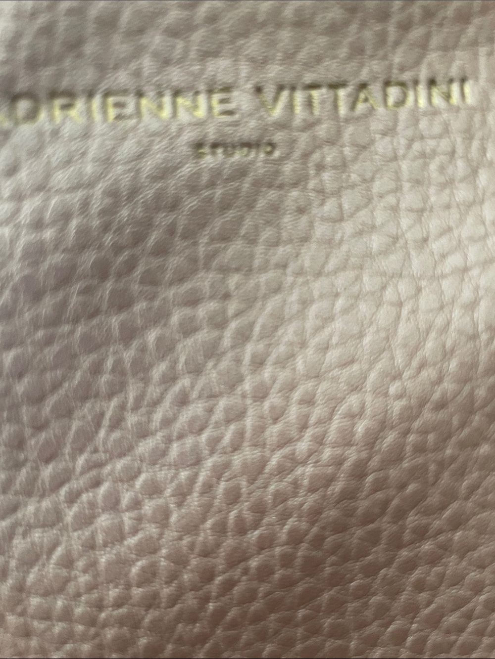 Women’s Pebbled Leather Handbag - Blush